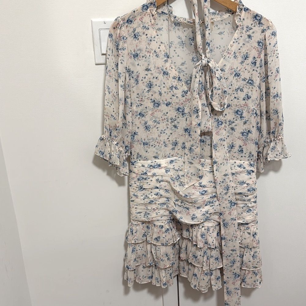 LoveShackFancy Woman’s Ivory Silk Hannah Dress Blue/Pink Floral Print. Size 8. - Picture 4 of 14